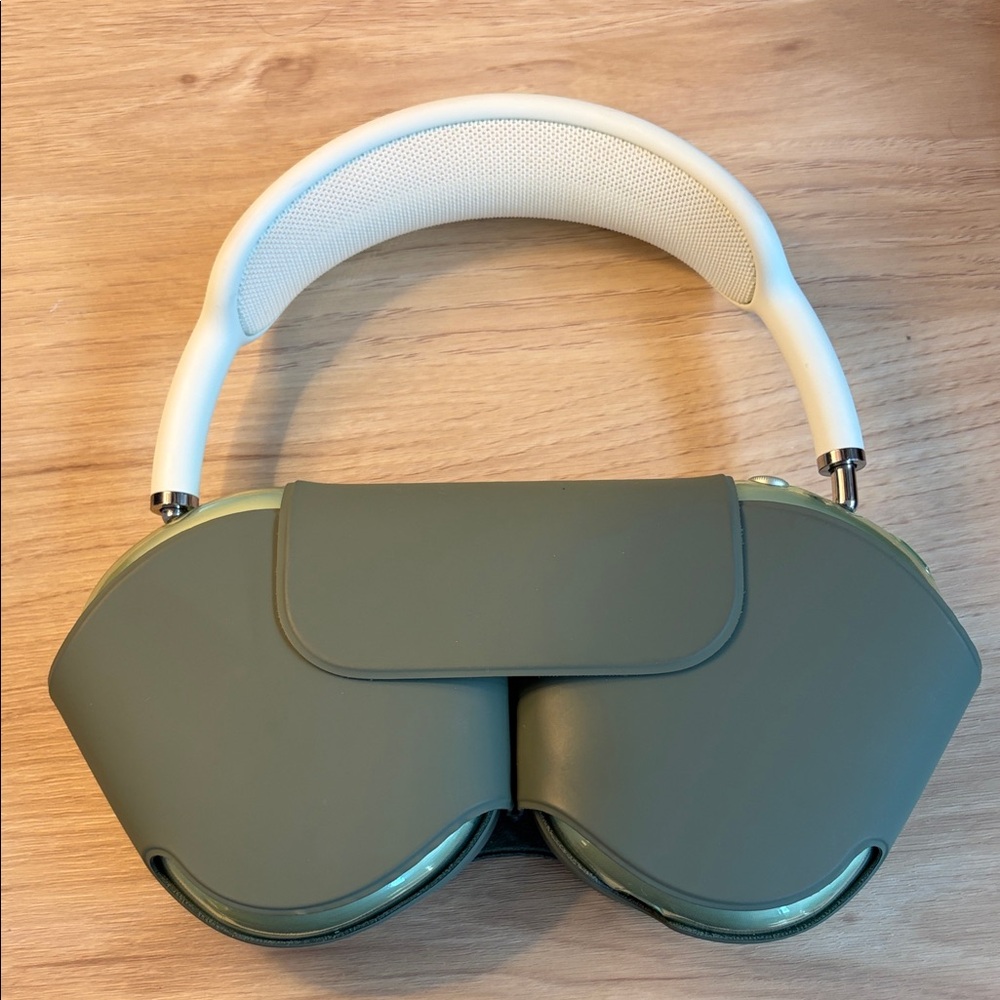 Apple Headphones